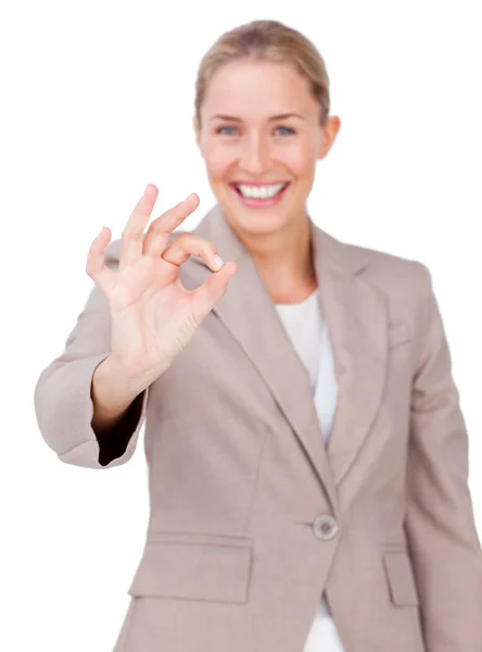 Olumlu iş kadını gösteren ok işareti — Stok fotoğraf