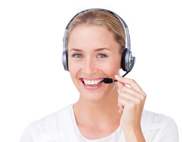 Representante de atendimento ao cliente sorrindo usando headset — Fotografia de Stock