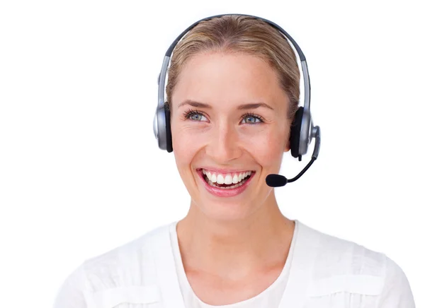 Funkelnde Geschäftsfrau, die auf einem Headset spricht — Stockfoto