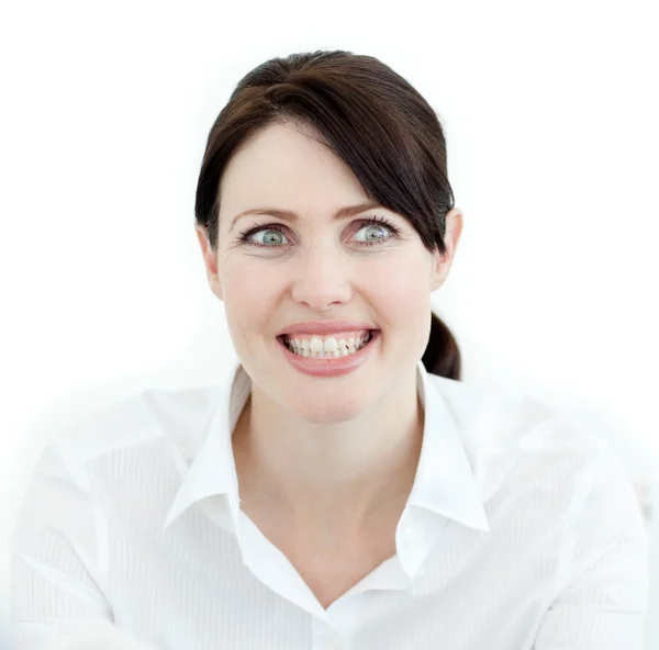 Närbild av en leende affärskvinna — Stockfoto