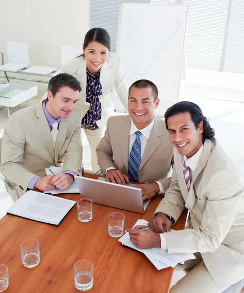 Enthusiastic business team having a brainstorming — Stock Photo, Image