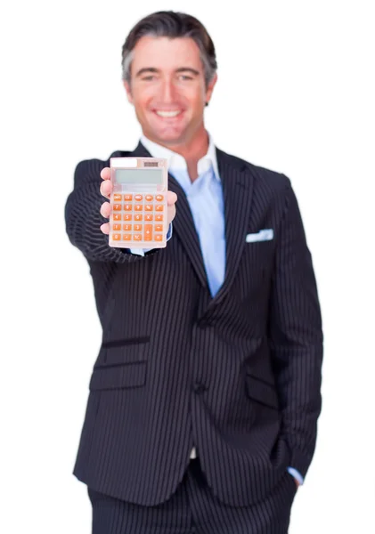 Attraente uomo d'affari con in mano una calcolatrice — Foto Stock
