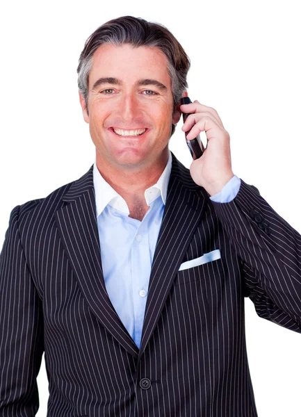Χαμογελώντας επιχειρηματίας στο τηλέφωνο — Φωτογραφία Αρχείου