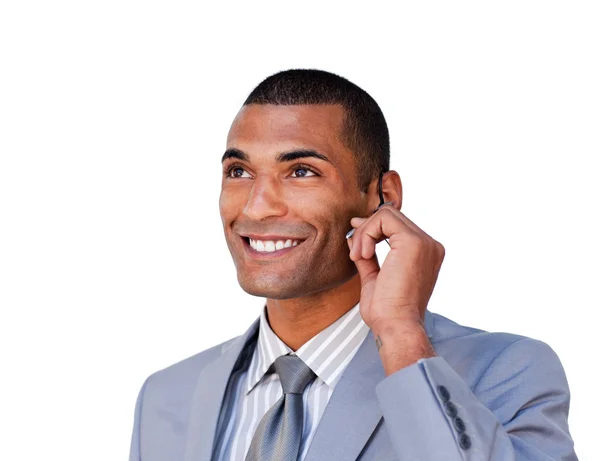 Jistý afro-american podnikatel s sluchátka na — Stock fotografie