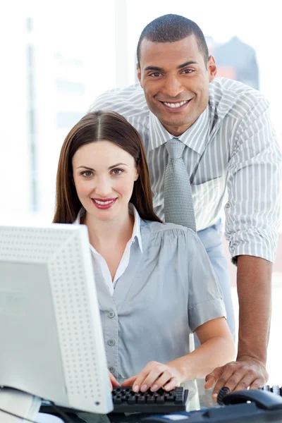 Smiling colleagues working together — Stock Photo, Image