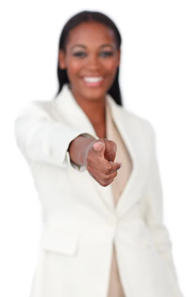 Porträtt av en affärskvinna som pekar — Stockfoto