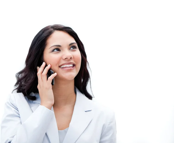 Portrait d'une femme d'affaires positive parlant au téléphone — Photo