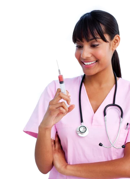Portrait of an afro-american female doctor holding a syringe — Stock Photo, Image