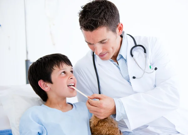 Cute little boy attending a medical exam — Stock Photo, Image
