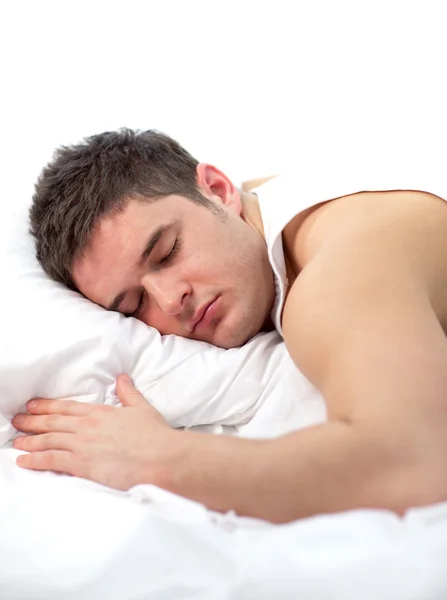침대에서 자는 남자 — 스톡 사진