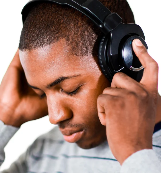 Muž poslouchající hudbu — Stock fotografie