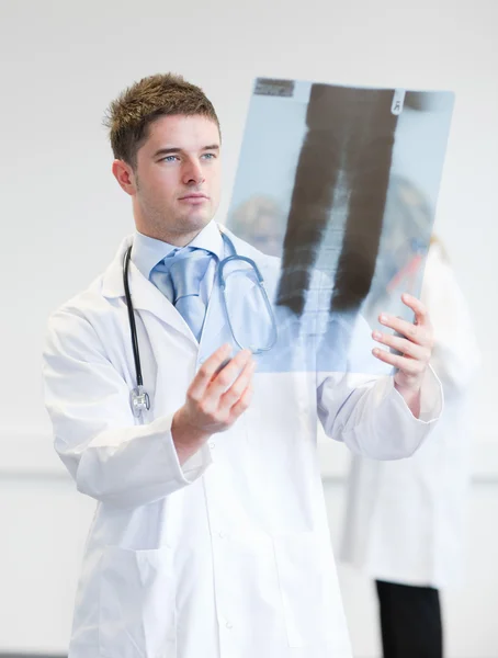 Male surgeon — Stock Photo, Image