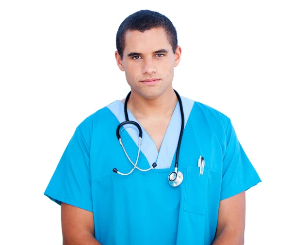 Retrato de médico masculino confiante — Fotografia de Stock