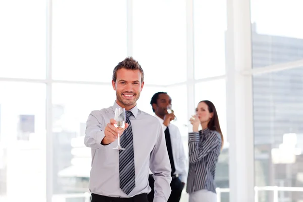 Business celebrating a success with champagne — Stock Photo, Image
