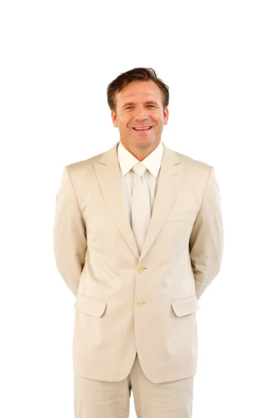 Усміхнений зрілий бізнесмен стоїть на повну довжину — стокове фото