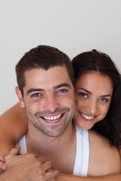 Ritratto di una coppia sorridente — Foto Stock