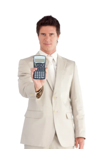 Wesoły biznesmen posiadania kalkulator — Zdjęcie stockowe