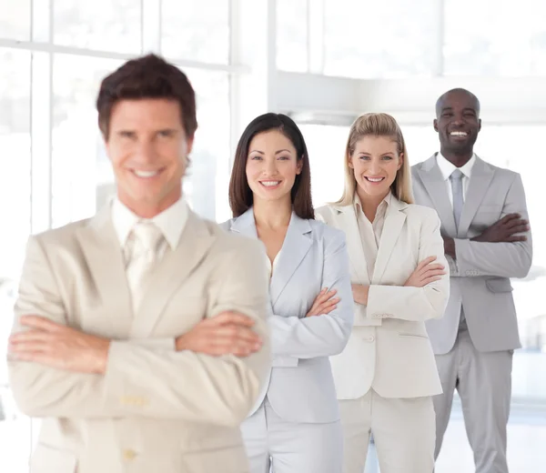 Equipe de negócios mostrando Espírito e expressando Positividade — Fotografia de Stock