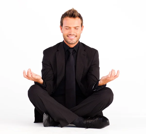 Szczęśliwy człowiek robi ćwiczenia jogi — Zdjęcie stockowe