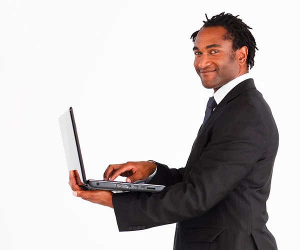 美国黑人与笔记本电脑的肖像 — 图库照片