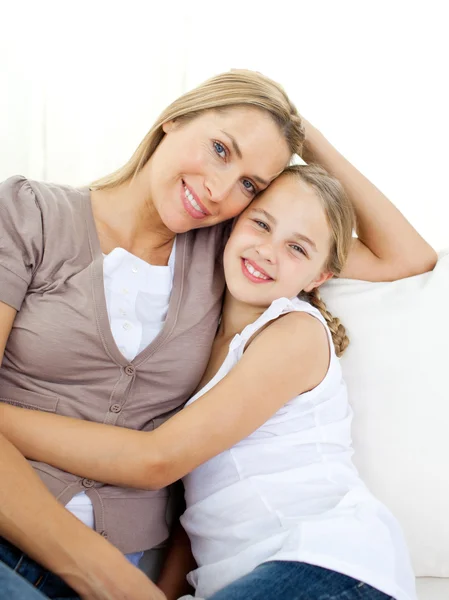 Portrait of an attentive mother and her daughter — Stock Photo, Image