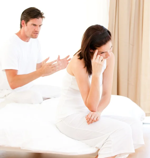 Angry couple having an argument — Stock Photo, Image