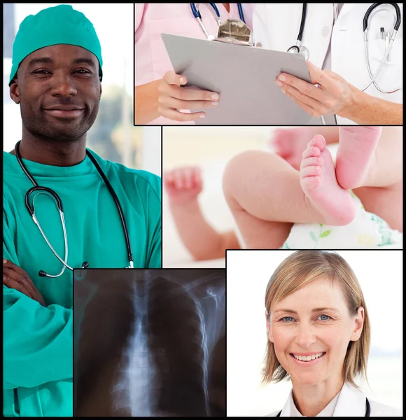 Senior Smiling doctor with his colleagues — Stock Photo, Image