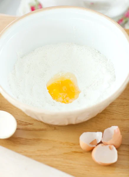 Close-up of eggs in the kitchen — Stock Photo, Image
