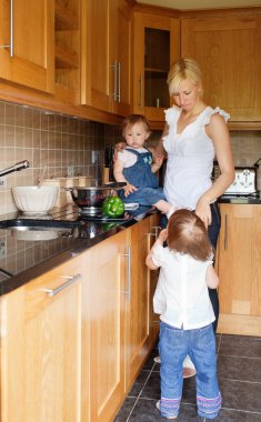 Family in the kitchen clipart