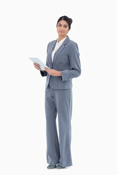Saleswoman with tablet computer — Stock Photo, Image