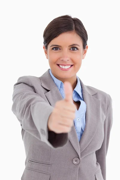 Close up de empresária feminina dando polegar para cima — Fotografia de Stock