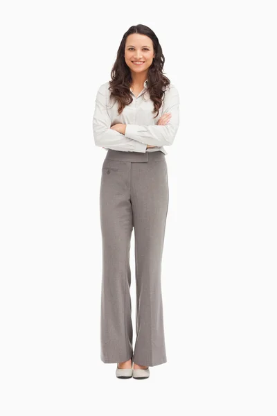 Pretty employee with folded arms — Stock Photo, Image
