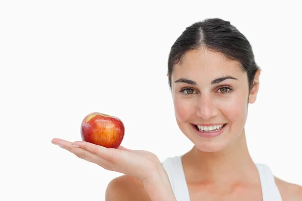 Kobieta na diecie z jabłkiem w dłoni — Zdjęcie stockowe
