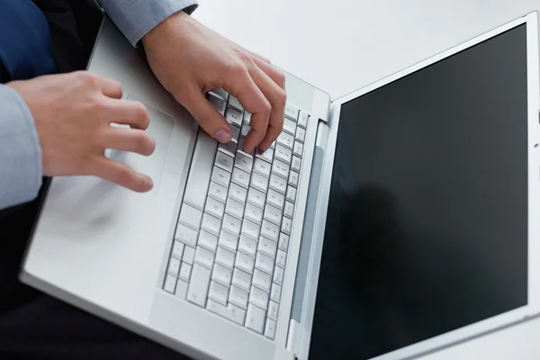 Angle view of hands typing — Stock Photo, Image