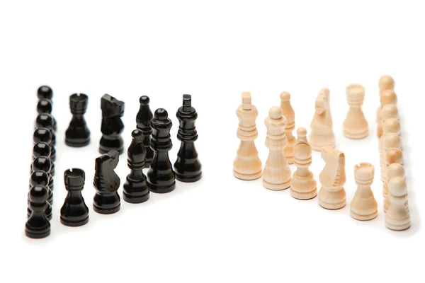 Dunkle und weiße Schachfiguren — Stockfoto