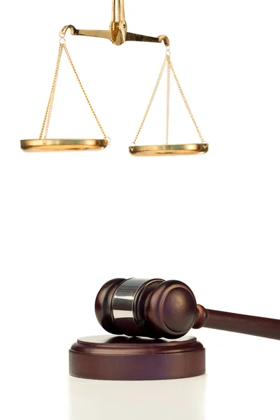 Fixed gavel and scale of justice — Stock Photo, Image
