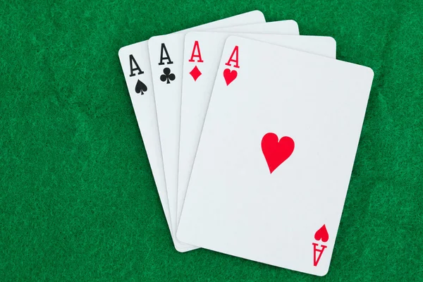 Joaca carti pe un playmats — Fotografie, imagine de stoc