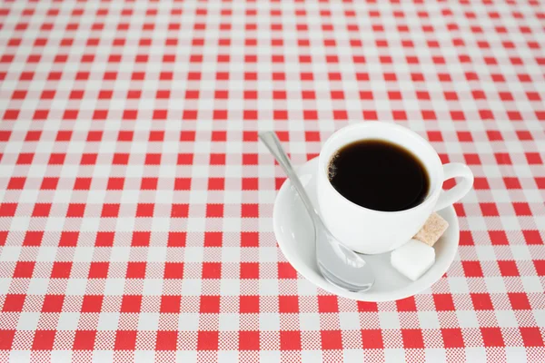 식탁보에 커피 한 잔 — 스톡 사진