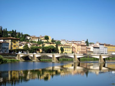 Floransa'daki Ponte alle grazie Köprüsü