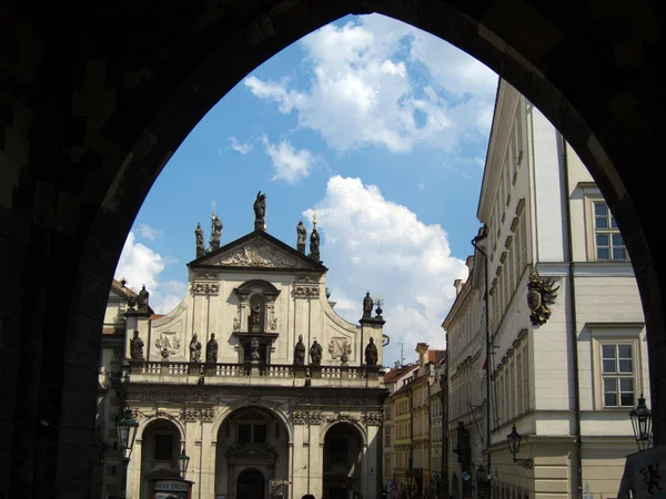 Utgång från Karlsbron i Prag — Stockfoto