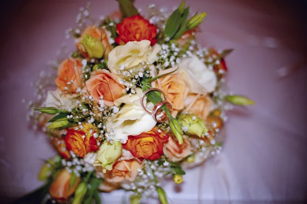 Close-up of colorful wedding bouquet — Stock Photo, Image