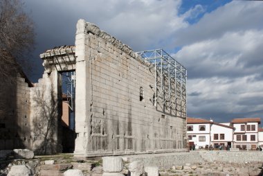 Monumentum Ancyranum - Augustus Temple clipart