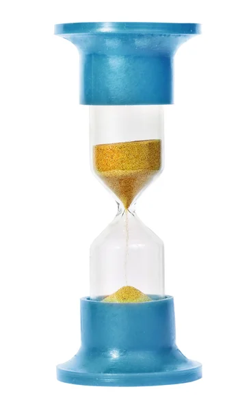 Blaues Sandglas mit abgefallenem Sand isoliert — Stockfoto