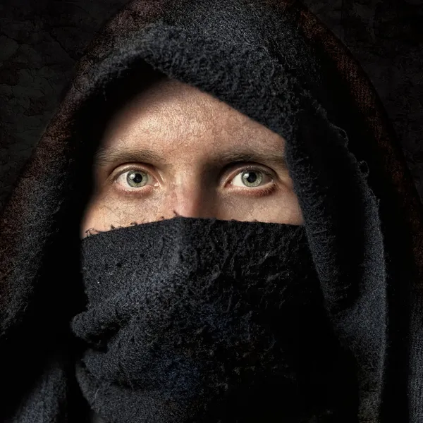 Strašidelný muž v kapuci — Stock fotografie
