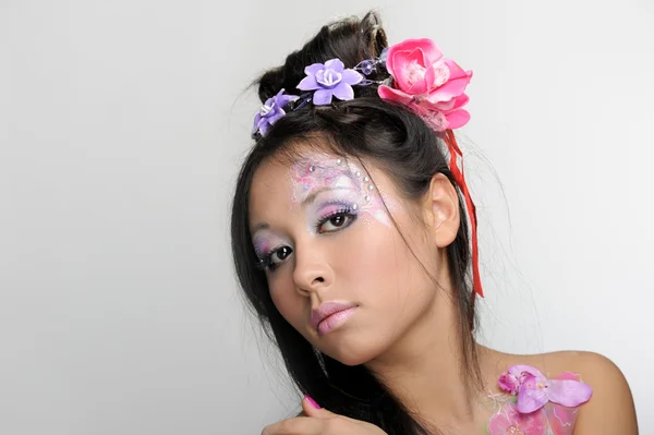 亚洲女孩化妆的特写肖像 — 图库照片