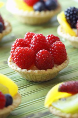 Rasberry meyve tart