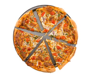 sebze pizza üzerinde beyaz izole.