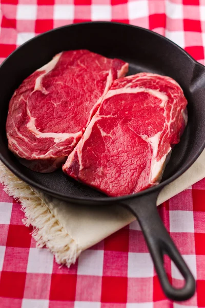 Ωμό βοδινό κρέας — Φωτογραφία Αρχείου