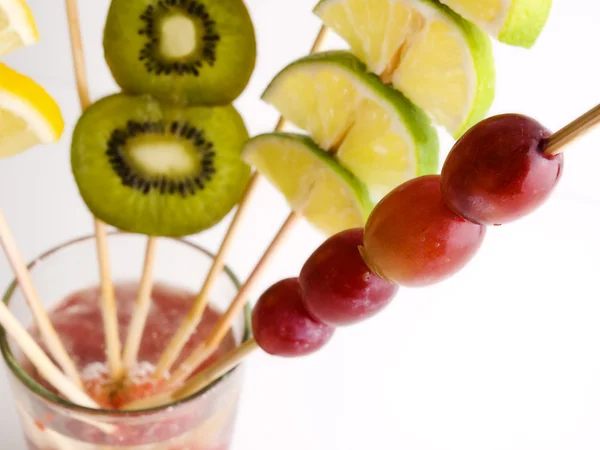 Focus the grape and various fruit — Stock Photo, Image