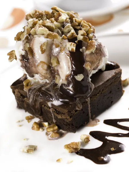 Brownie chocolade met pecannoten — Stockfoto